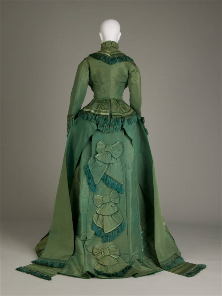 Women'S Fashion Victorian - 1870s Victorian Fashion Green Ball Gown