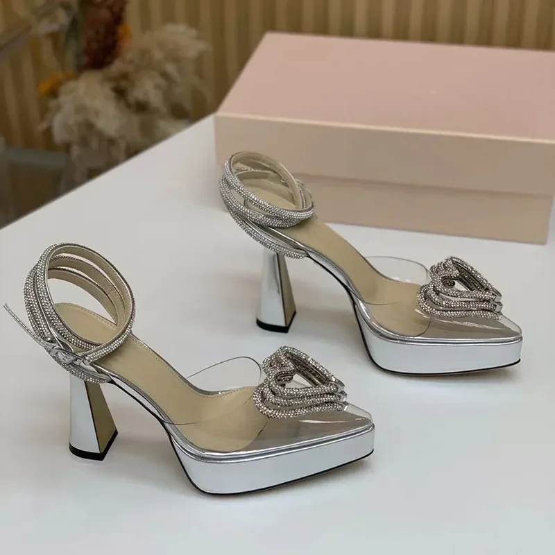 Platform Crystal Love Decorati - đánh giá và giá Women Fashion Nova